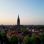 ベルギー橋｜街並み｜教会｜川｜白鳥