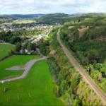 ベルギー家並み｜鉄道